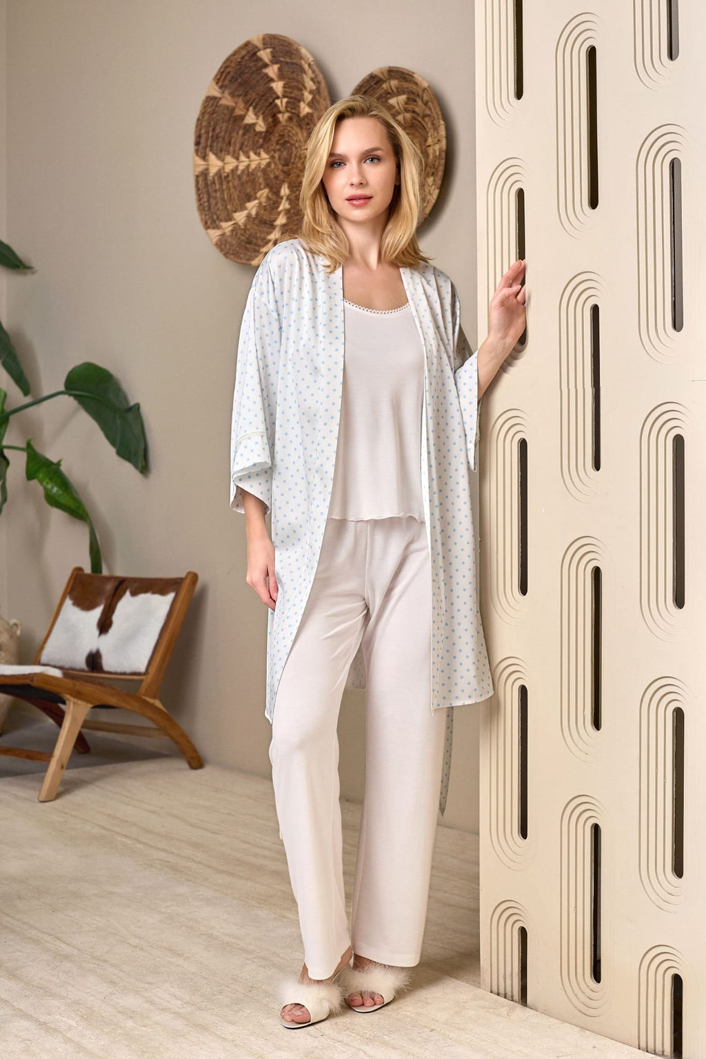 Yeni Sezon Kadın Mavi Puantiyeli Askılı Yazlık Özel Tasarım Sabahlık Pijama Takımı 1112