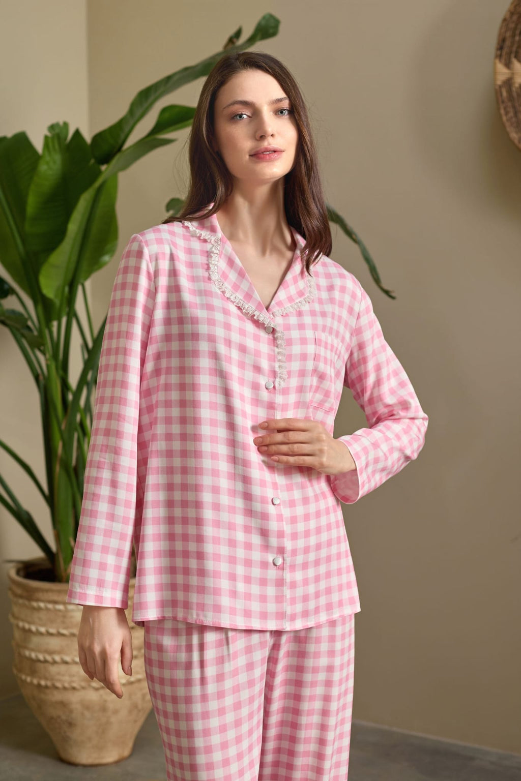 Yeni Sezon Kadın Pembe Ekoseli Önden Düğmeli Özel Tasarım Pijama Takımı 1138