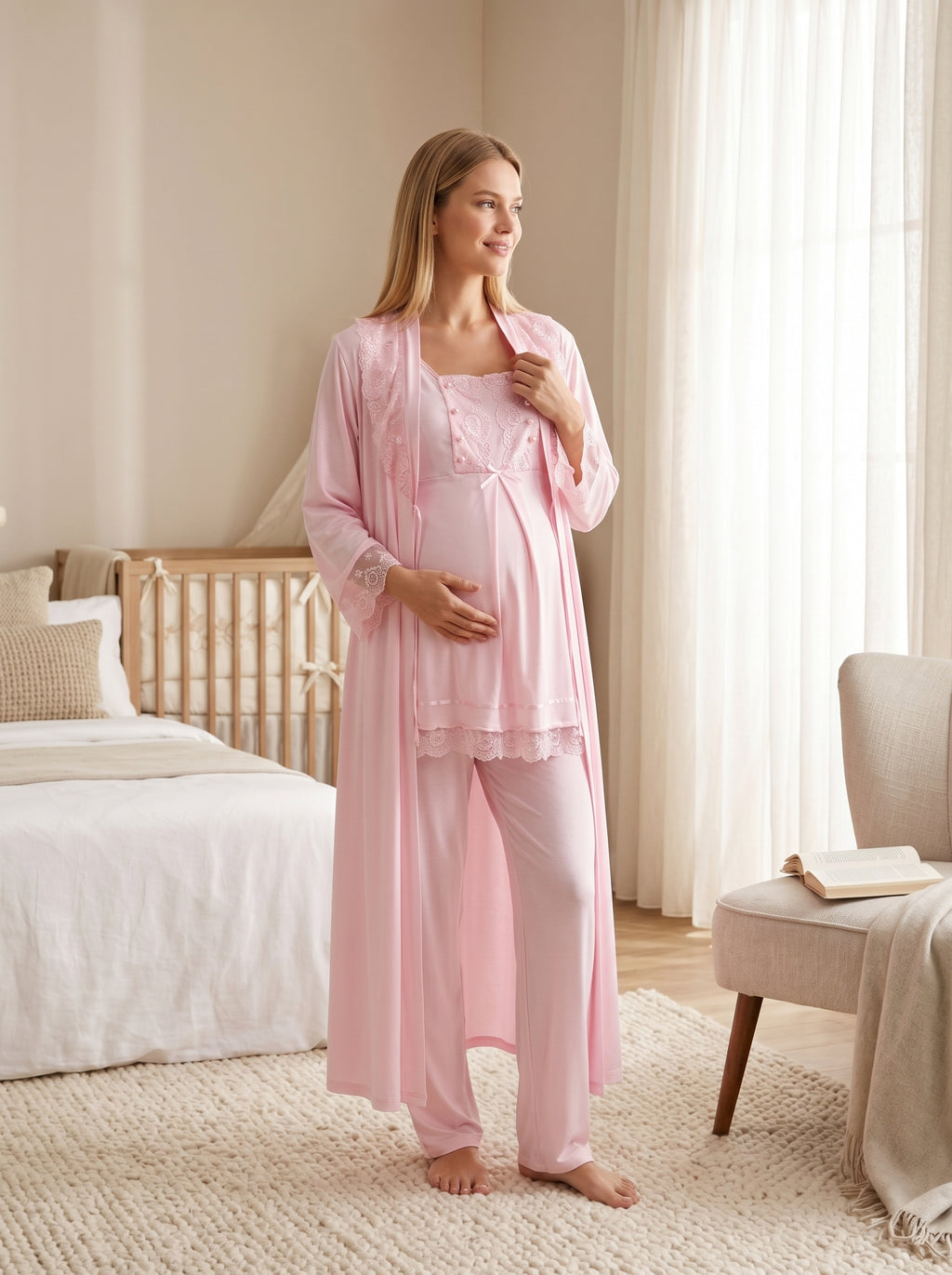 Yeni Sezon Pembe Kısa Kollu Dantel Detaylı Düğmeli Emzirmeye Uygun %100 Pamuk Hamile Lohusa Uzun Sabahlıklı Pijama Takımı Seti 16034