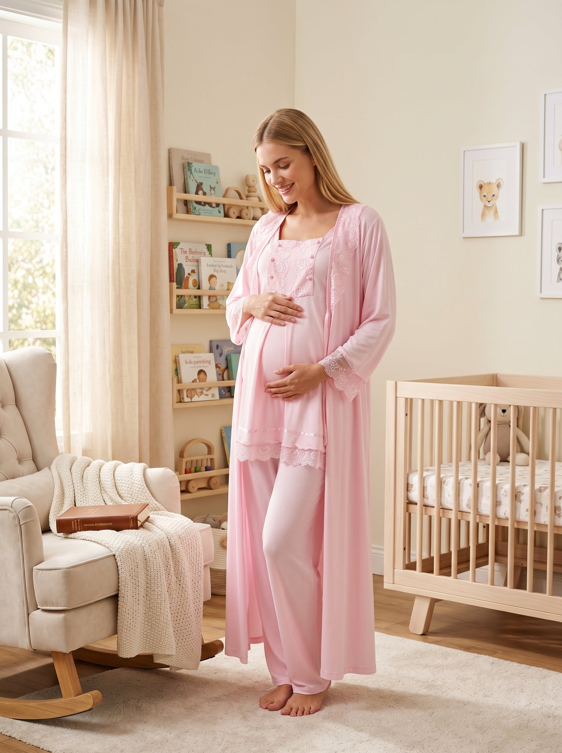 Yeni Sezon Pembe Kısa Kollu Dantel Detaylı Düğmeli Emzirmeye Uygun %100 Pamuk Hamile Lohusa Uzun Sabahlıklı Pijama Takımı Seti 16034