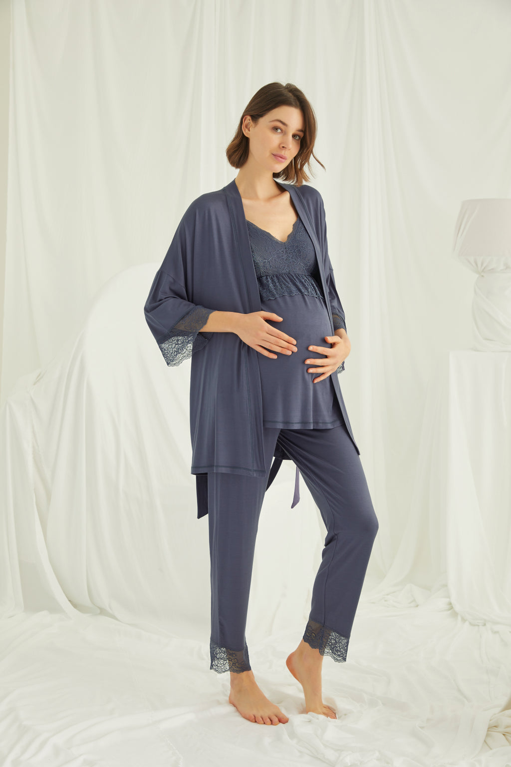 Yeni Sezon Lacivert Dantel Detaylı Askılı Özel Tasarım Yazlık Hamile Lohusa Sabahlıklı Pijama Takımı Seti 18432