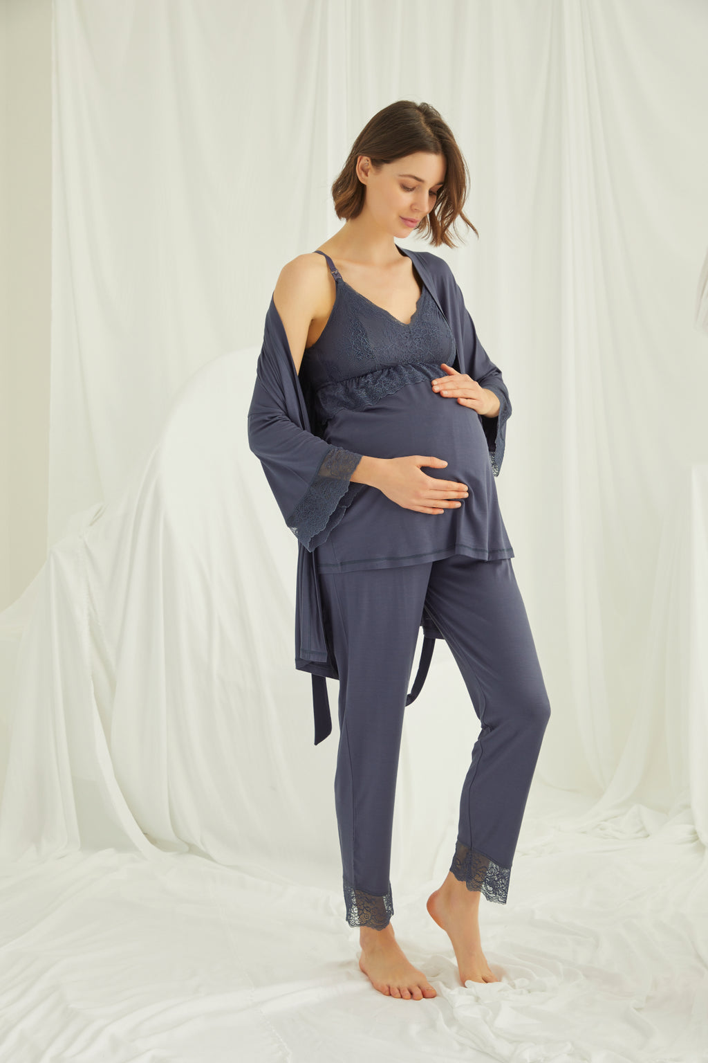 Yeni Sezon Lacivert Dantel Detaylı Askılı Özel Tasarım Yazlık Hamile Lohusa Sabahlıklı Pijama Takımı Seti 18432