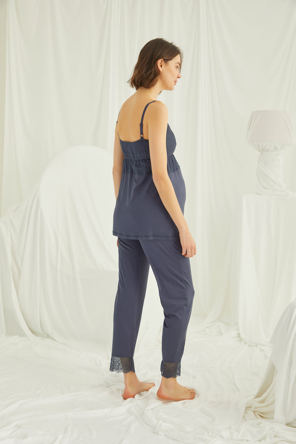 Yeni Sezon Lacivert Dantel Detaylı Askılı Özel Tasarım Yazlık Hamile Lohusa Sabahlıklı Pijama Takımı Seti 18432
