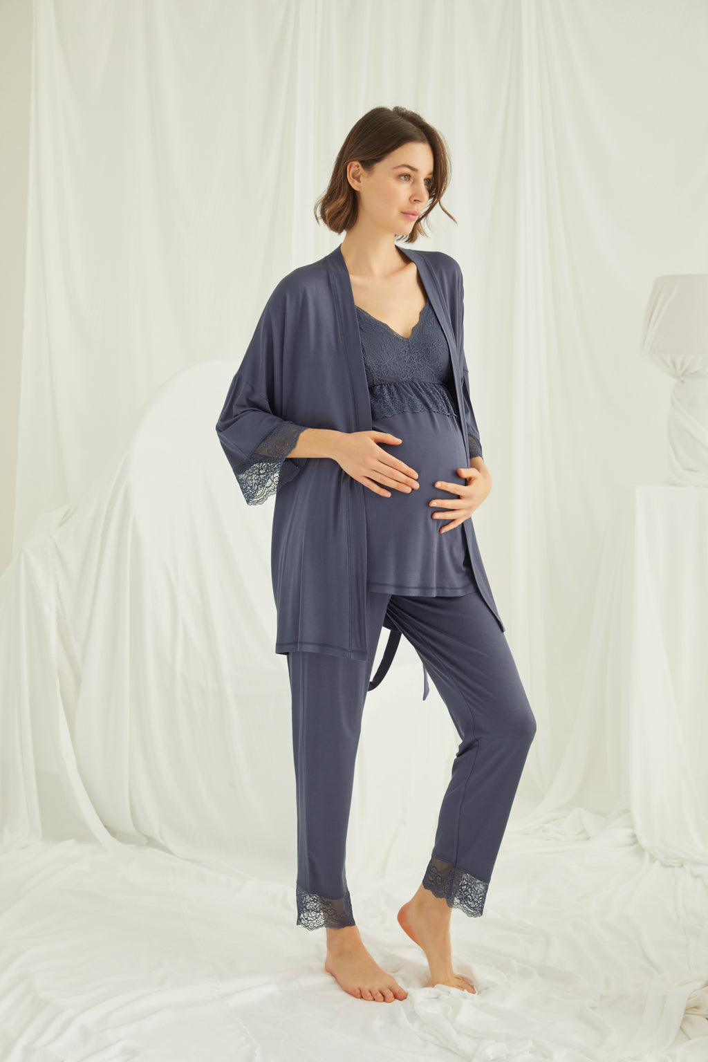 Yeni Sezon Lacivert Dantel Detaylı Askılı Özel Tasarım Yazlık Hamile Lohusa Sabahlıklı Pijama Takımı Seti 18432