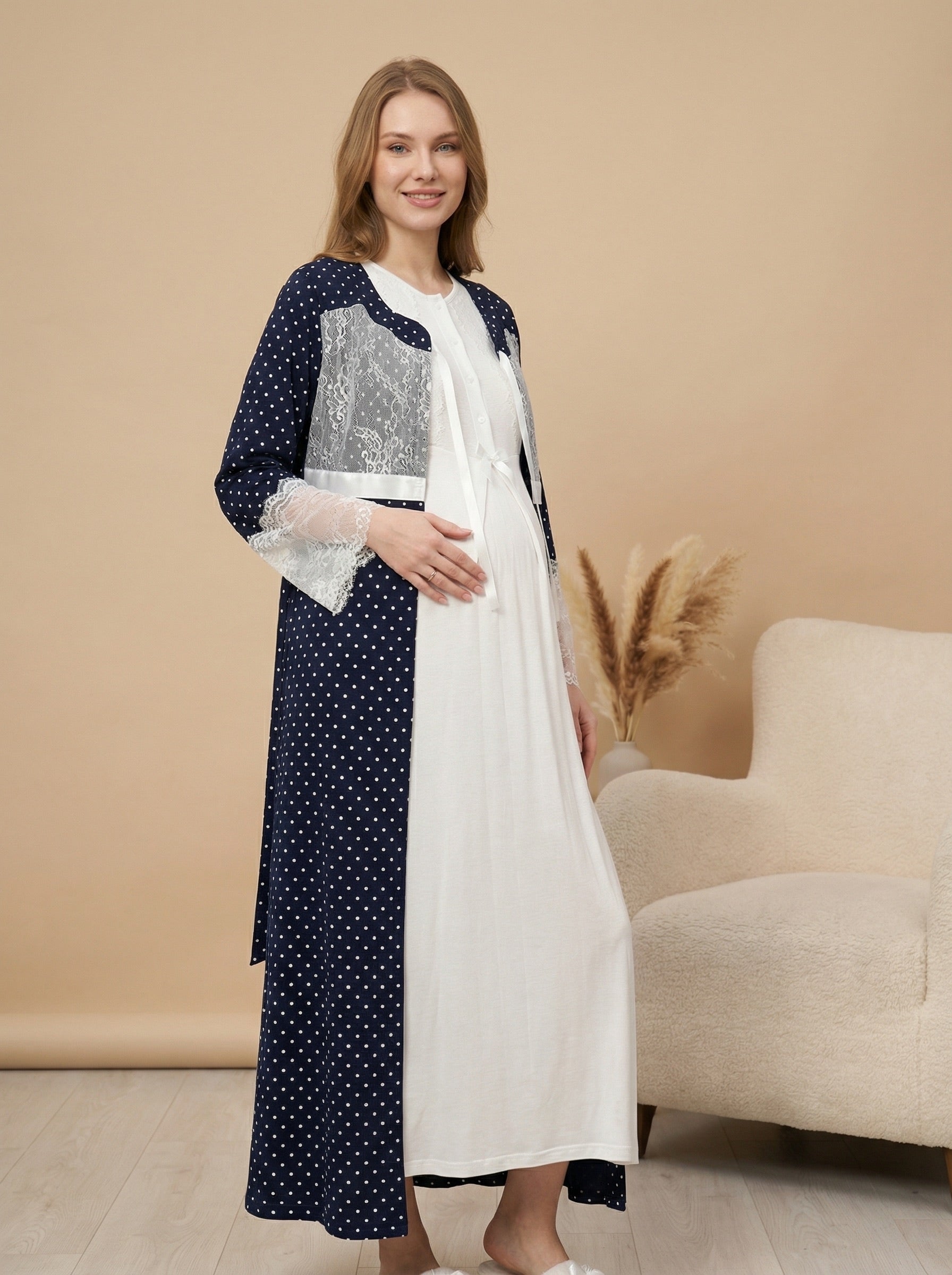Yeni Sezon Ekru Lacivert Yazlık Puantiyeli Lohusa Hamile Sabahlıklı Gecelik Seti - 2323