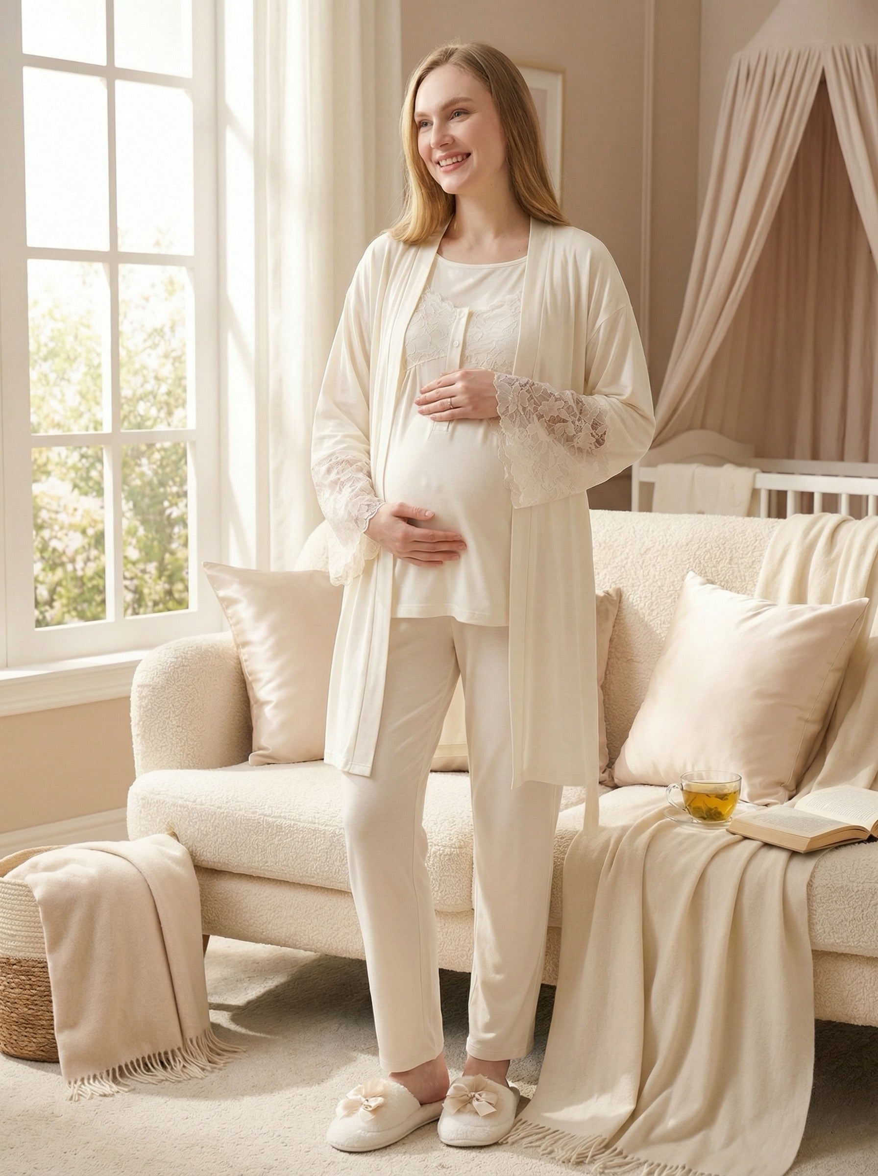 Yeni Sezon Ekru Yazlık Çiçek Dantelli Hamile Lohusa Sabahlıklı Pijama Takımı Seti - 3431