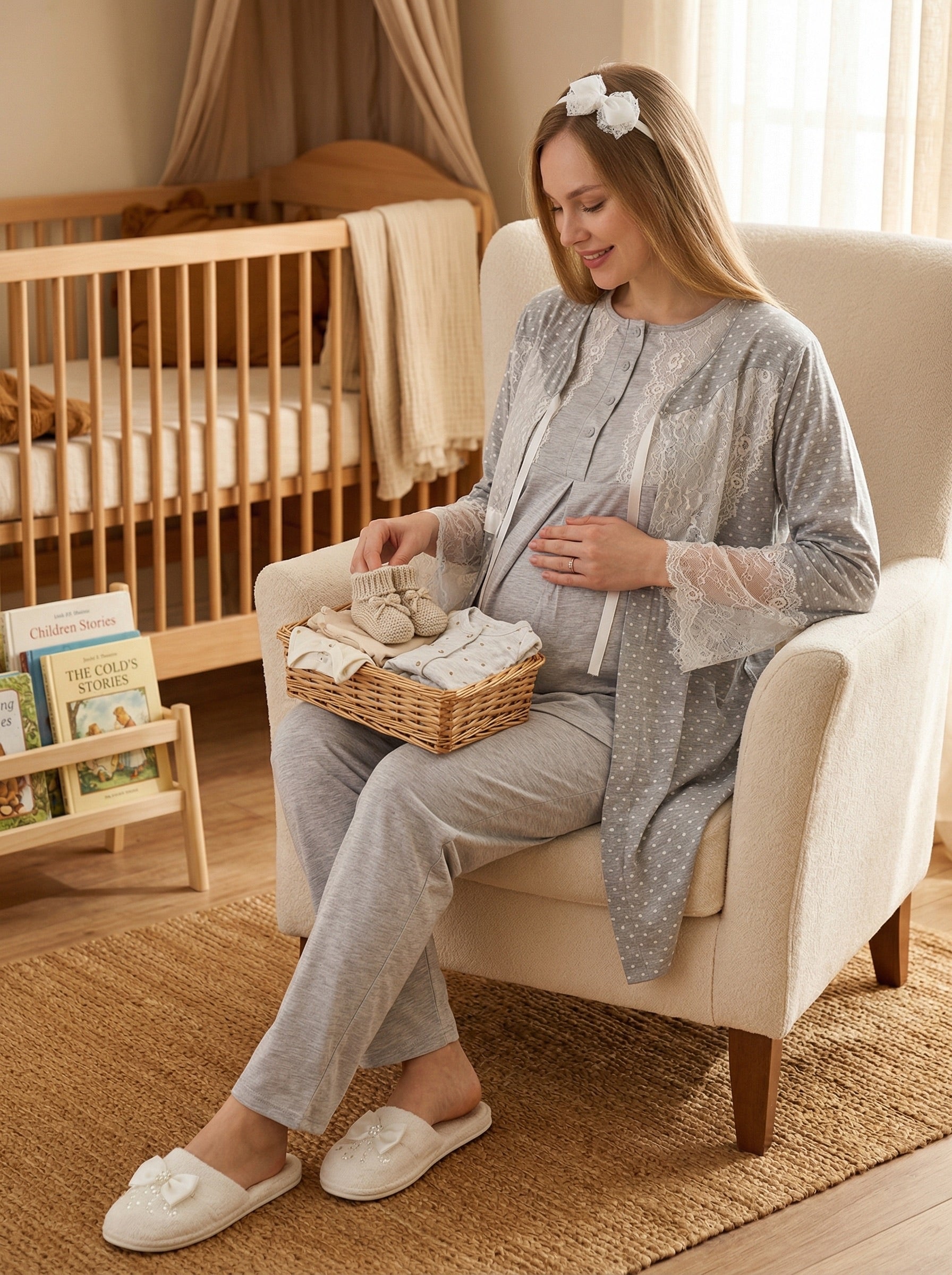 Yeni Sezon Gri Yazlık Puantiyeli Hamile Lohusa Sabahlıklı Pijama Takımı Seti - 3469