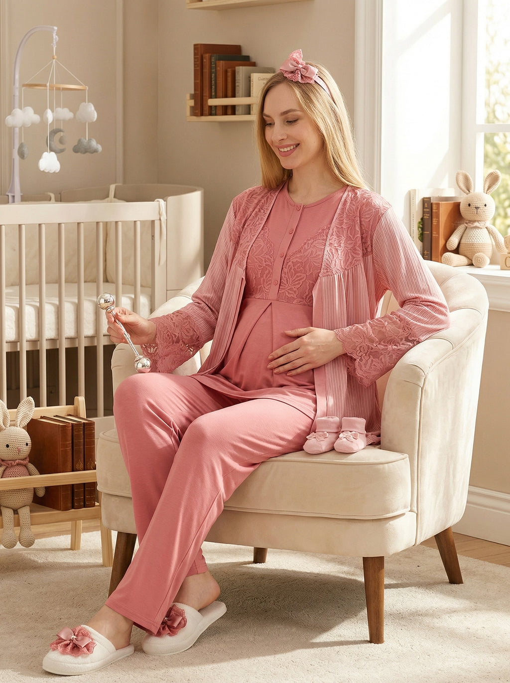 Yeni Sezon Narçiçeği Yazlık Dantelli Hamile Lohusa Sabahlıklı Pijama Takımı Seti - 3472