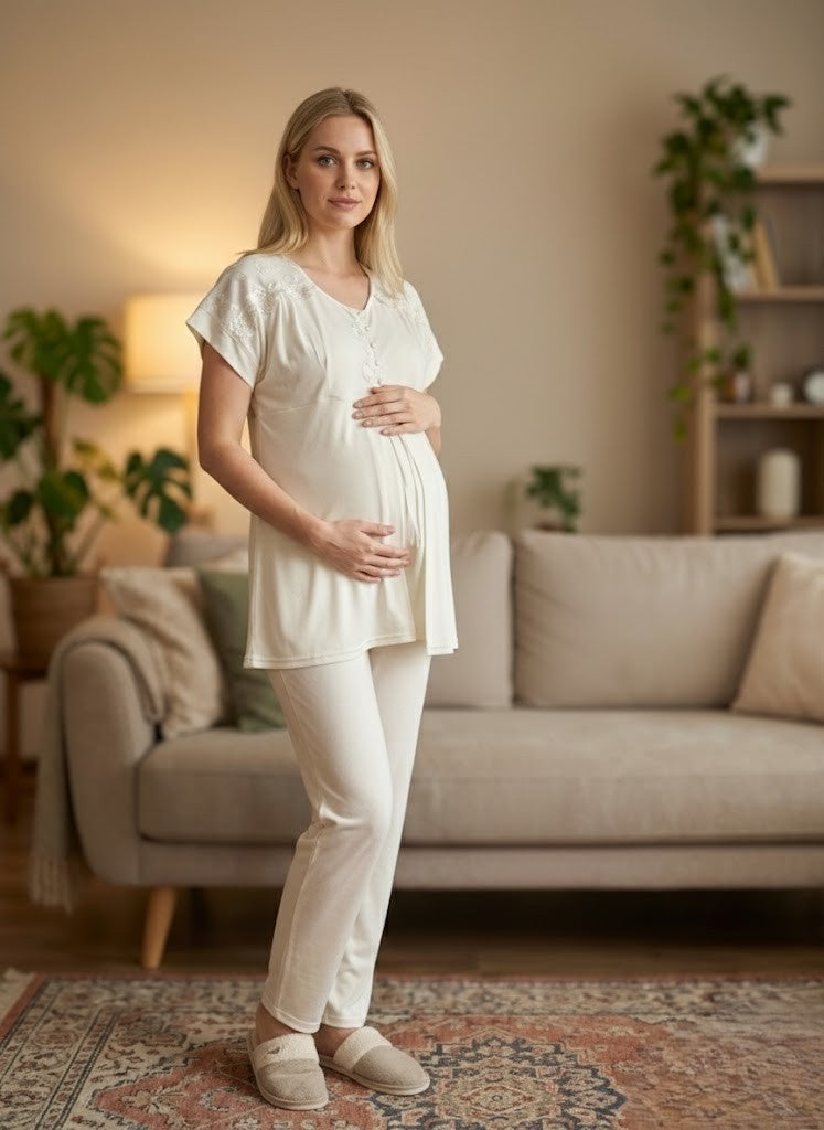 Yeni Sezon Ekru Dantel Detaylı Yazlık Düğmeli Kısa Kol Hamile Lohusa Pijama Takımı 6222