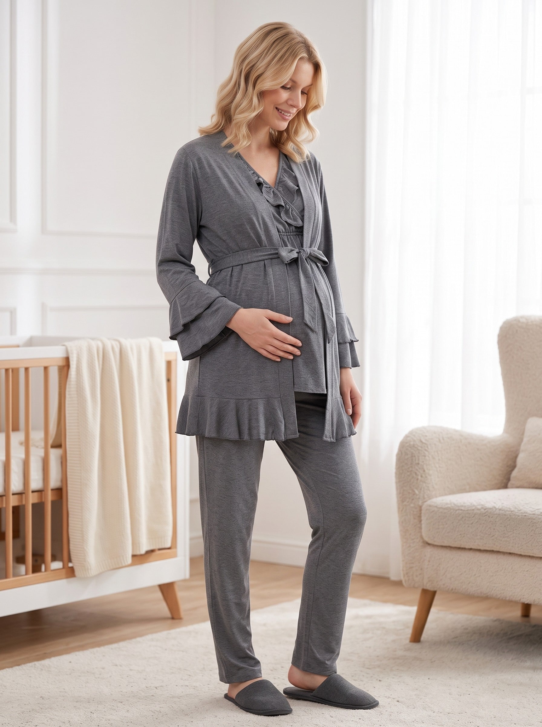 Yeni Sezon Füme Volanlı Kolay Emzirme Özellikli Tasarım Kısa Kollu Hamile Lohusa Sabahlıklı Pijama Takımı Seti M6403