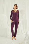 Kadın Bordo Zarif Dantel Yakalı Düğmeli Özel Tasarım Uzun Kollu Pijama Takımı - 19230