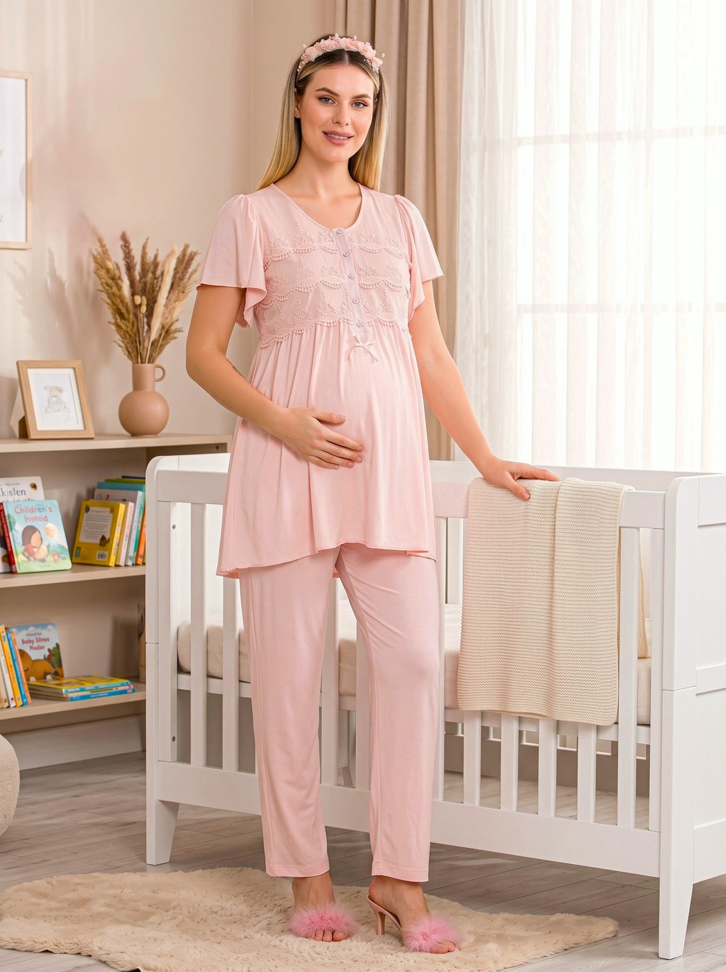 Yeni Sezon Pembe Düğmeli Dantel Detaylı Kısa kollu Özel Tasarım %100 Pamuk Emzirme Özellikli Yazlık Hamile Lohusa Pijama Takımı 33213