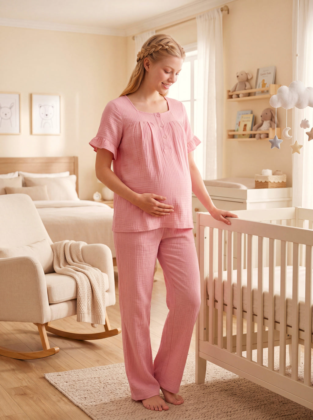 Yeni Sezon Pudra Müslin Kumaş Düğmeli Kolay Emzirme Özellikli Tasarım Fırfır Kol Detaylı Yazlık %100 Pamuk Hamile Lohusa Pijama Takımı 13082