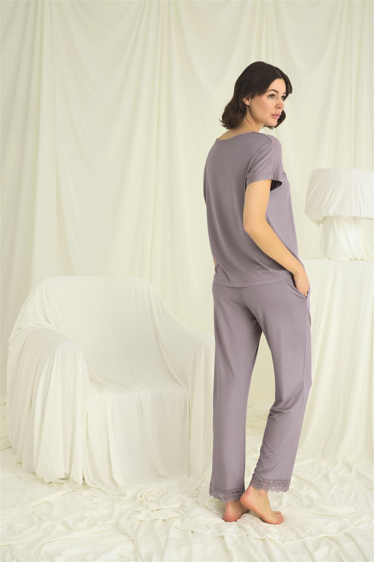 Yeni Sezon Kadın Gri Dantel Detaylı Özel Tasarım Pijama Takımı - 18638
