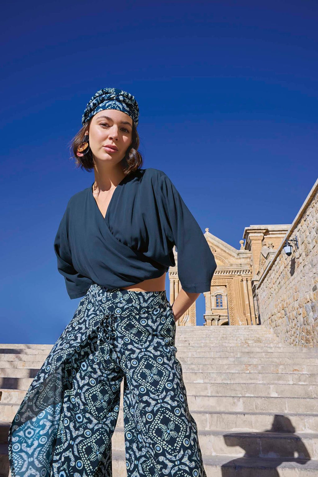 Yeni Sezon Kadın Lacivert Kruvaze Etnik Desenli Özel Tasarım Pijama Takımı - 23016